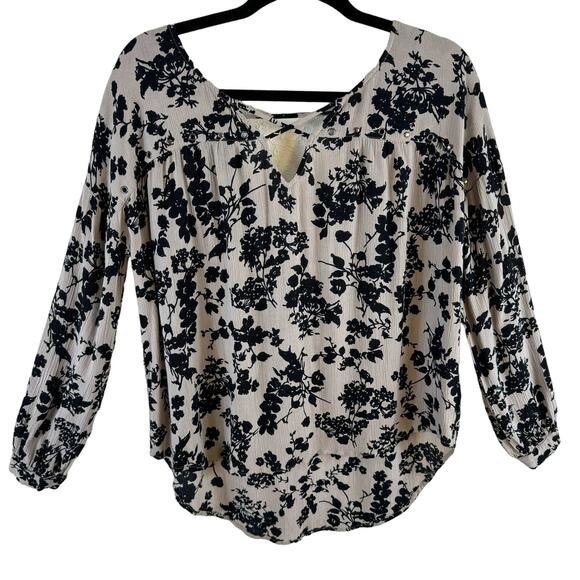 Amuse Society Tops - Amuse Society Cream Black Floral V-Neck Lightweight Long Sleeve Blouse Size S